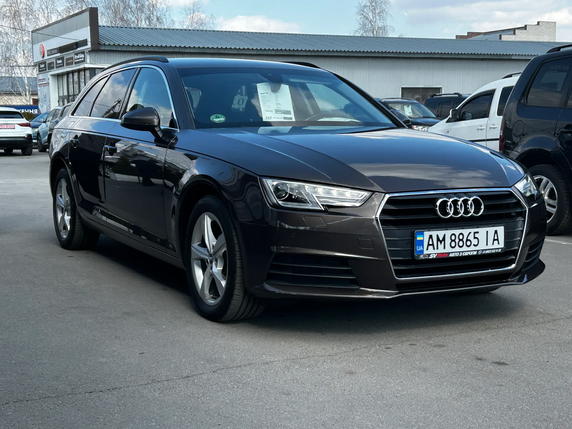 Audi A4 — фото 2