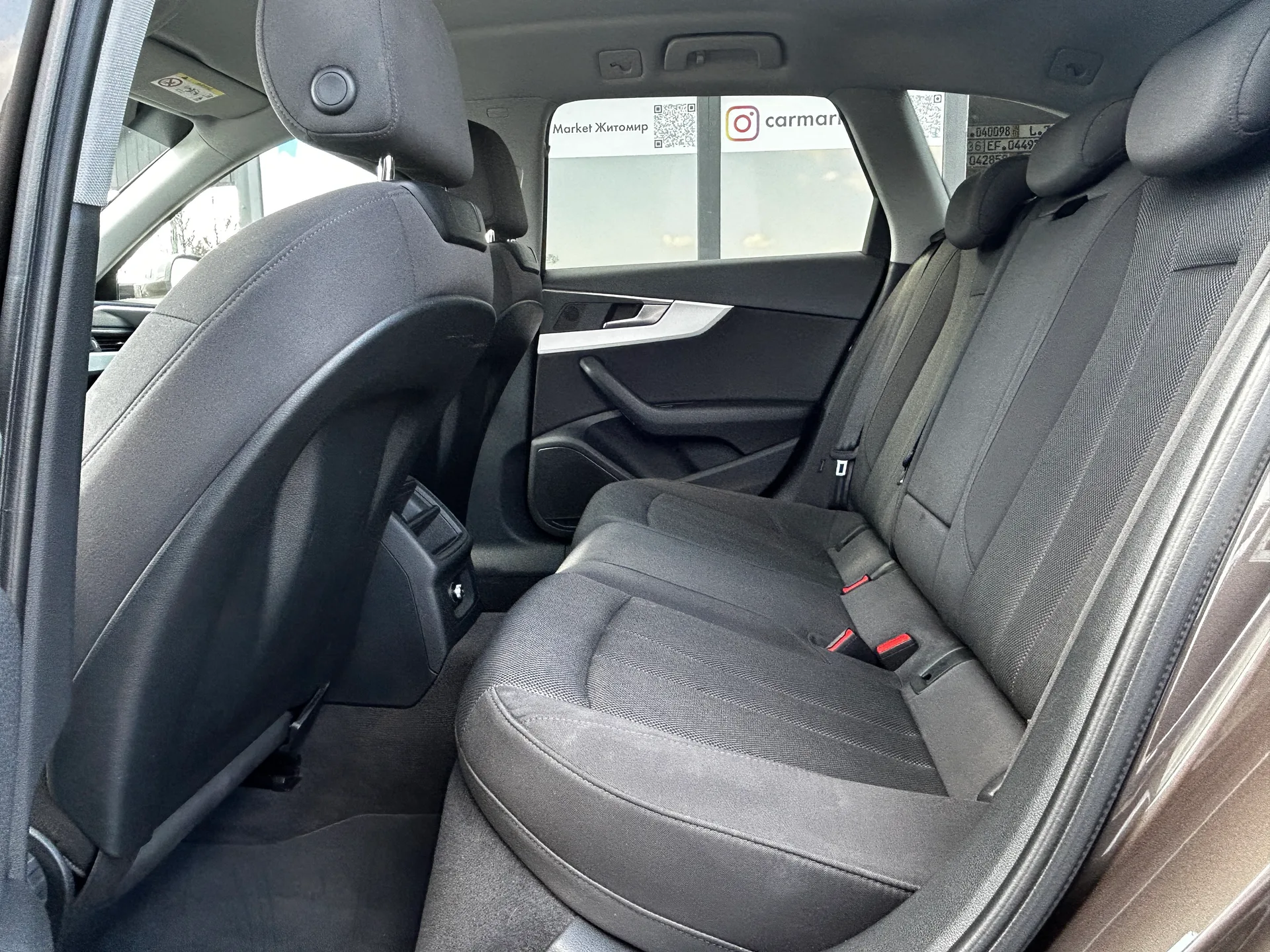 Audi A4 — фото 7