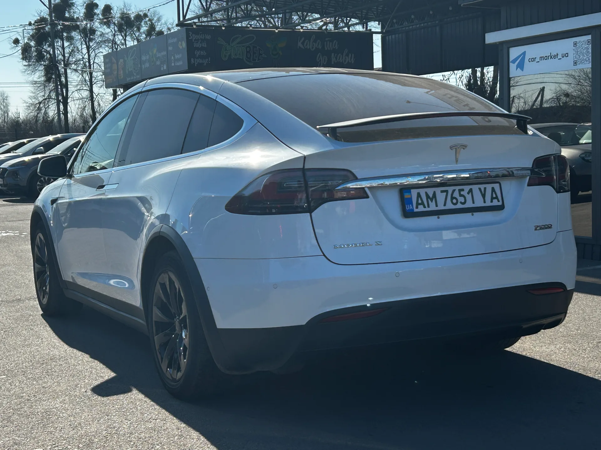 Tesla Model X — фото 4