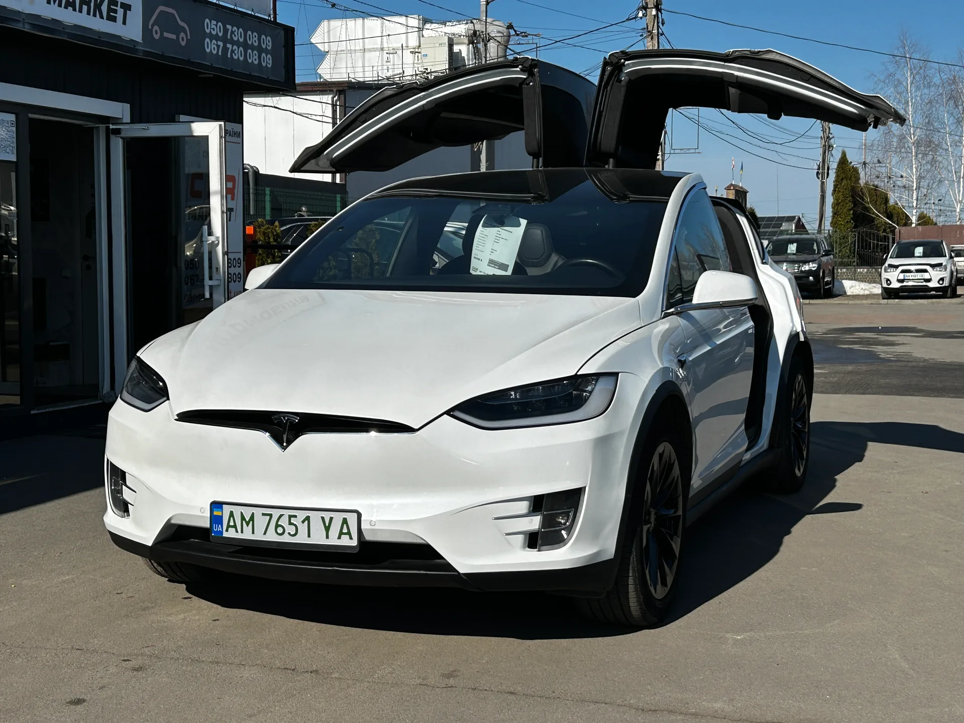 Tesla Model X — фото 5