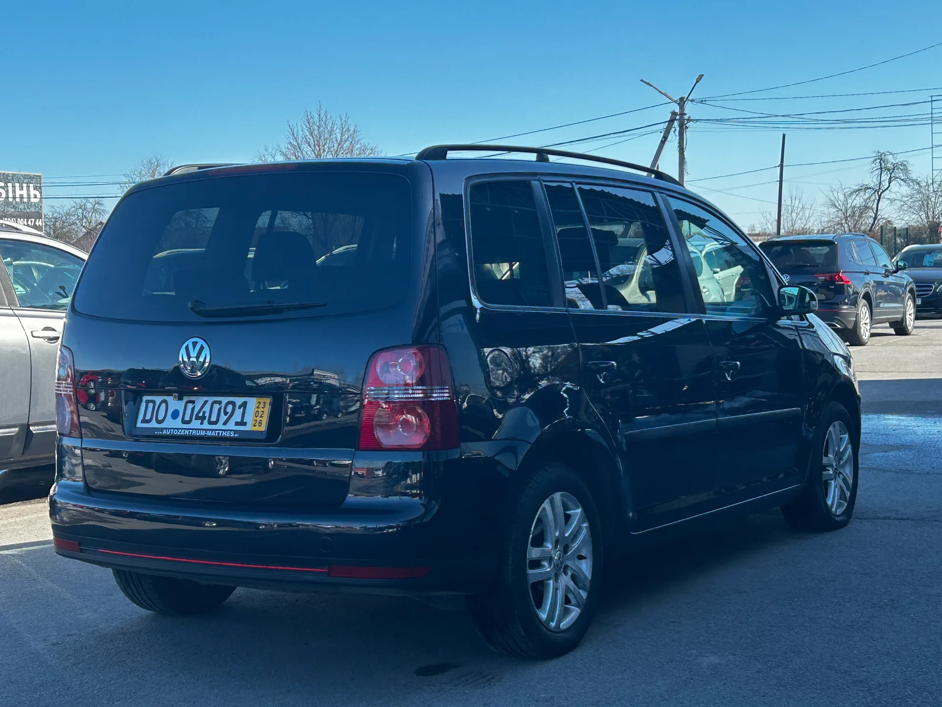 Volkswagen Touran — фото 3