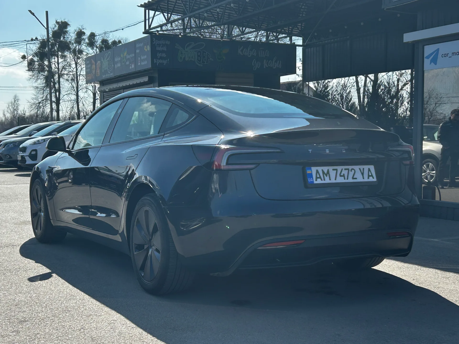 Tesla Model 3 — фото 4