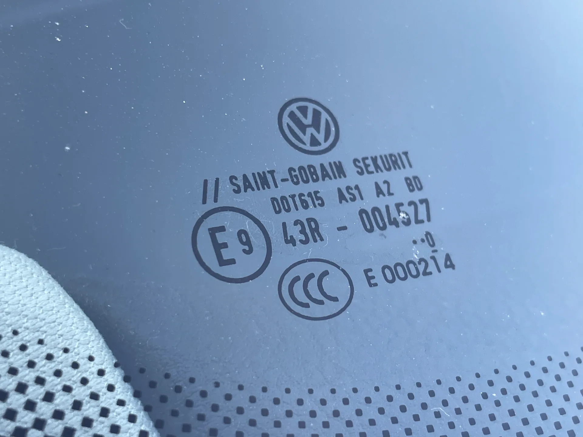 Volkswagen Jetta — фото 10