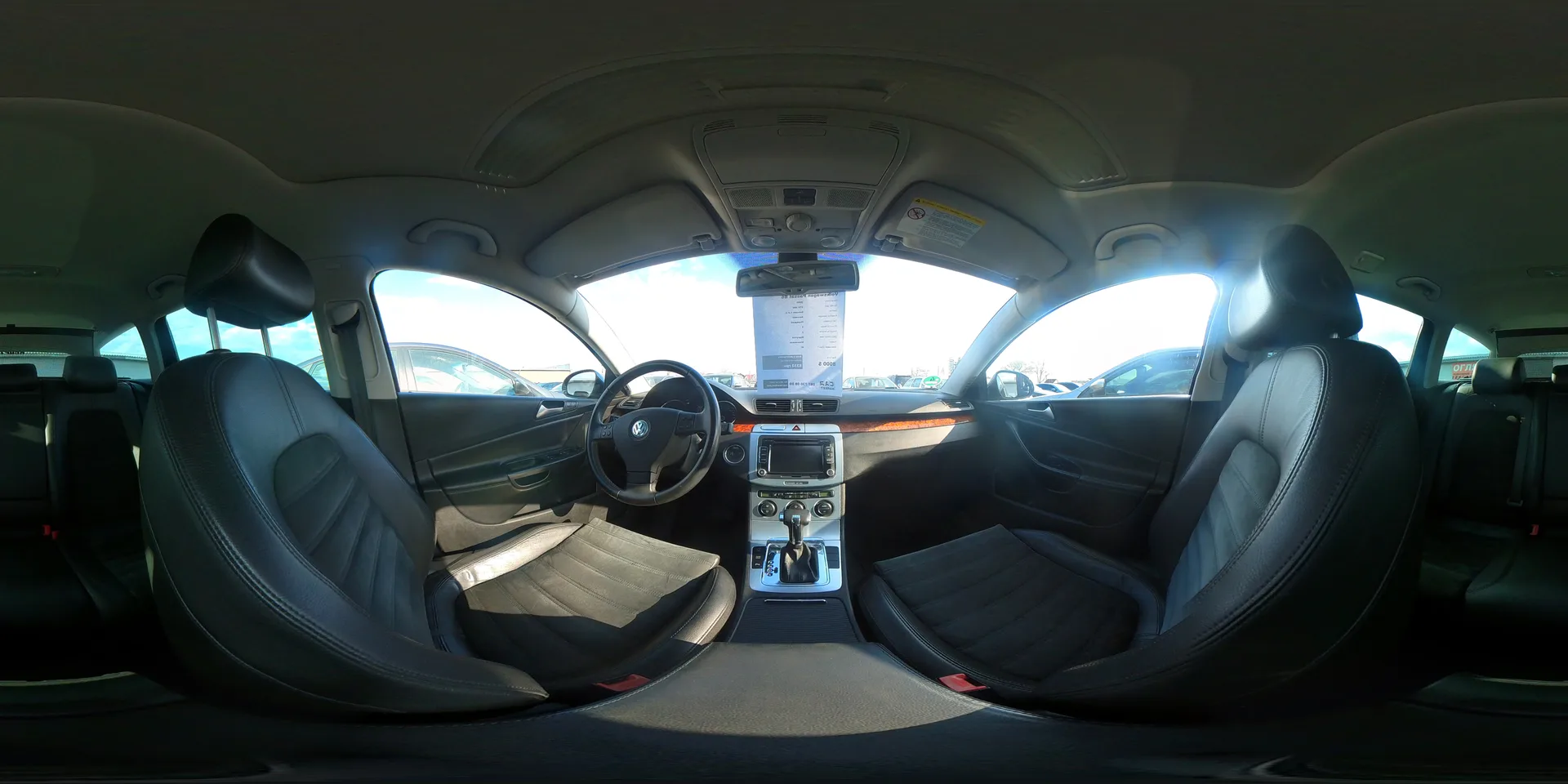 Volkswagen Passat — 360°
