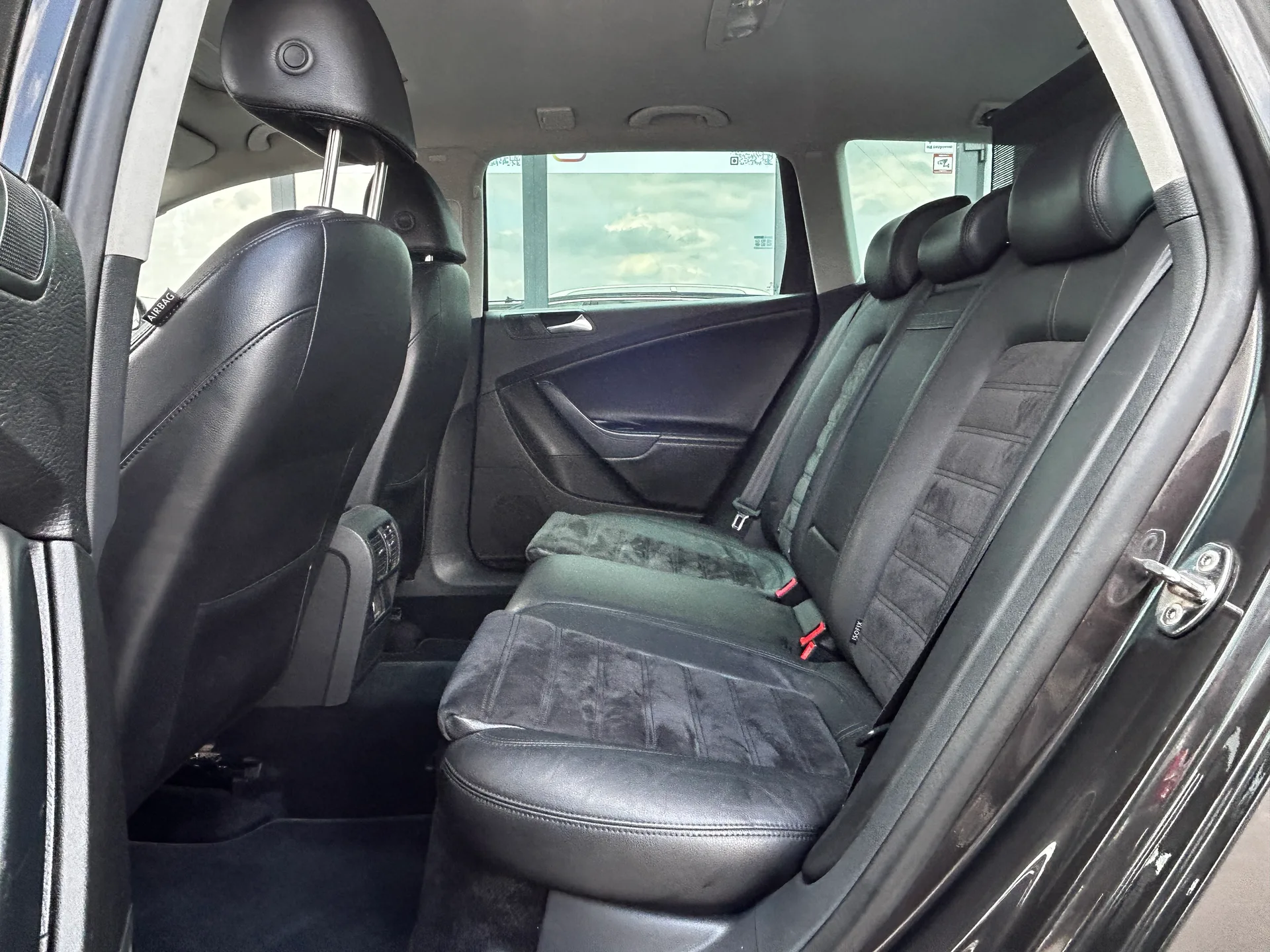 Volkswagen Passat — фото 7