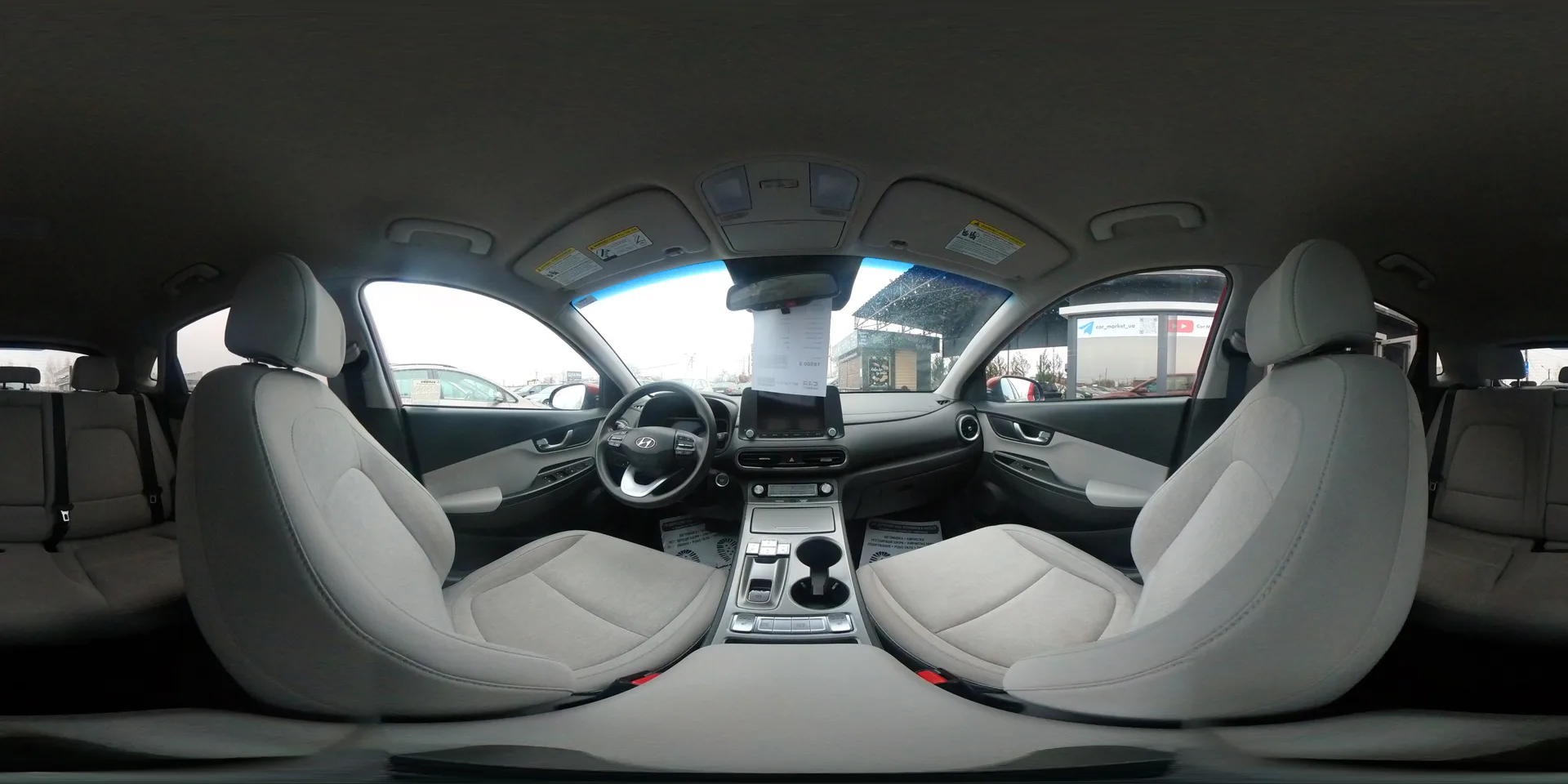 Hyundai Kona — 360°