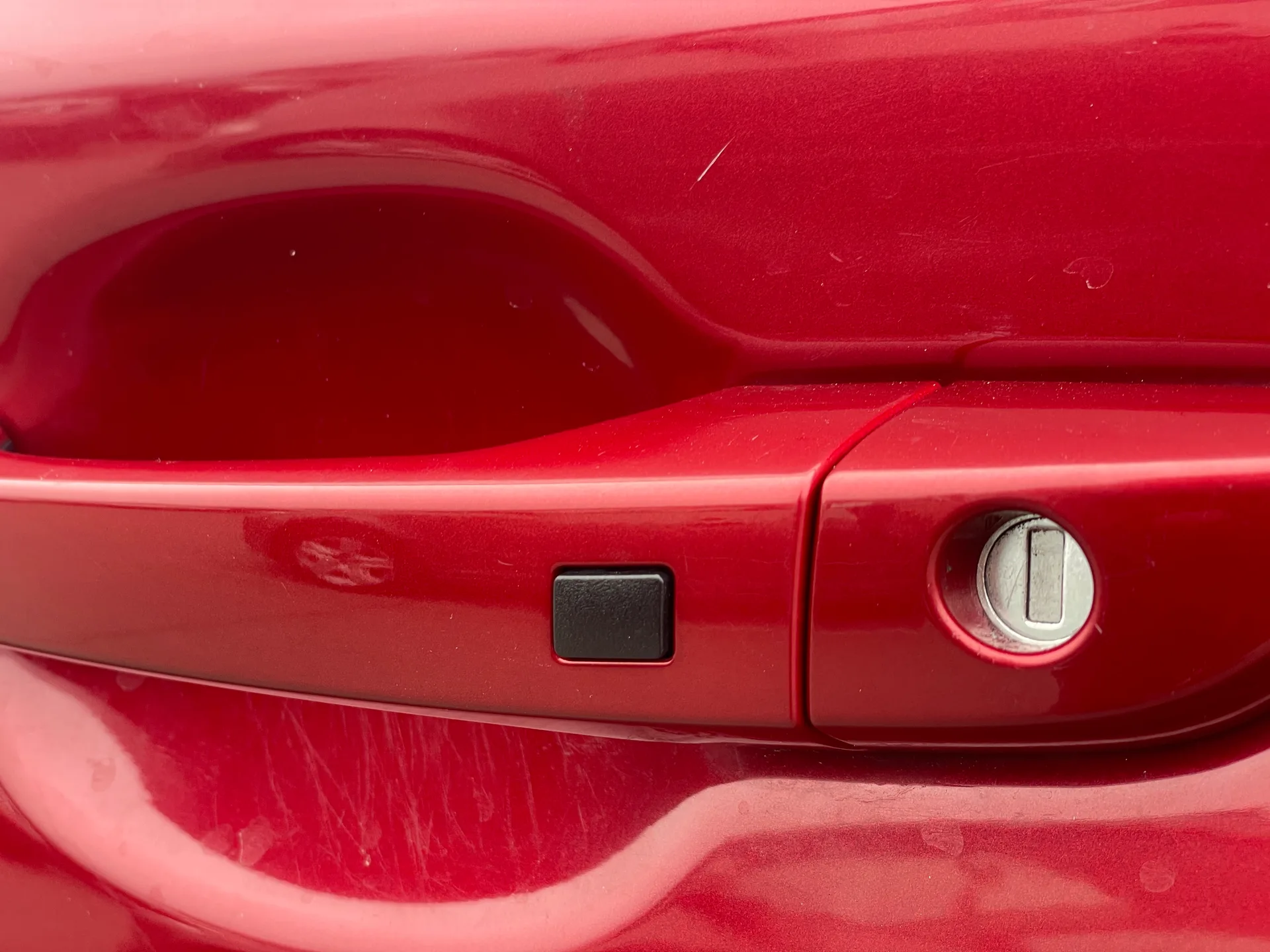 Hyundai Kona — фото 8