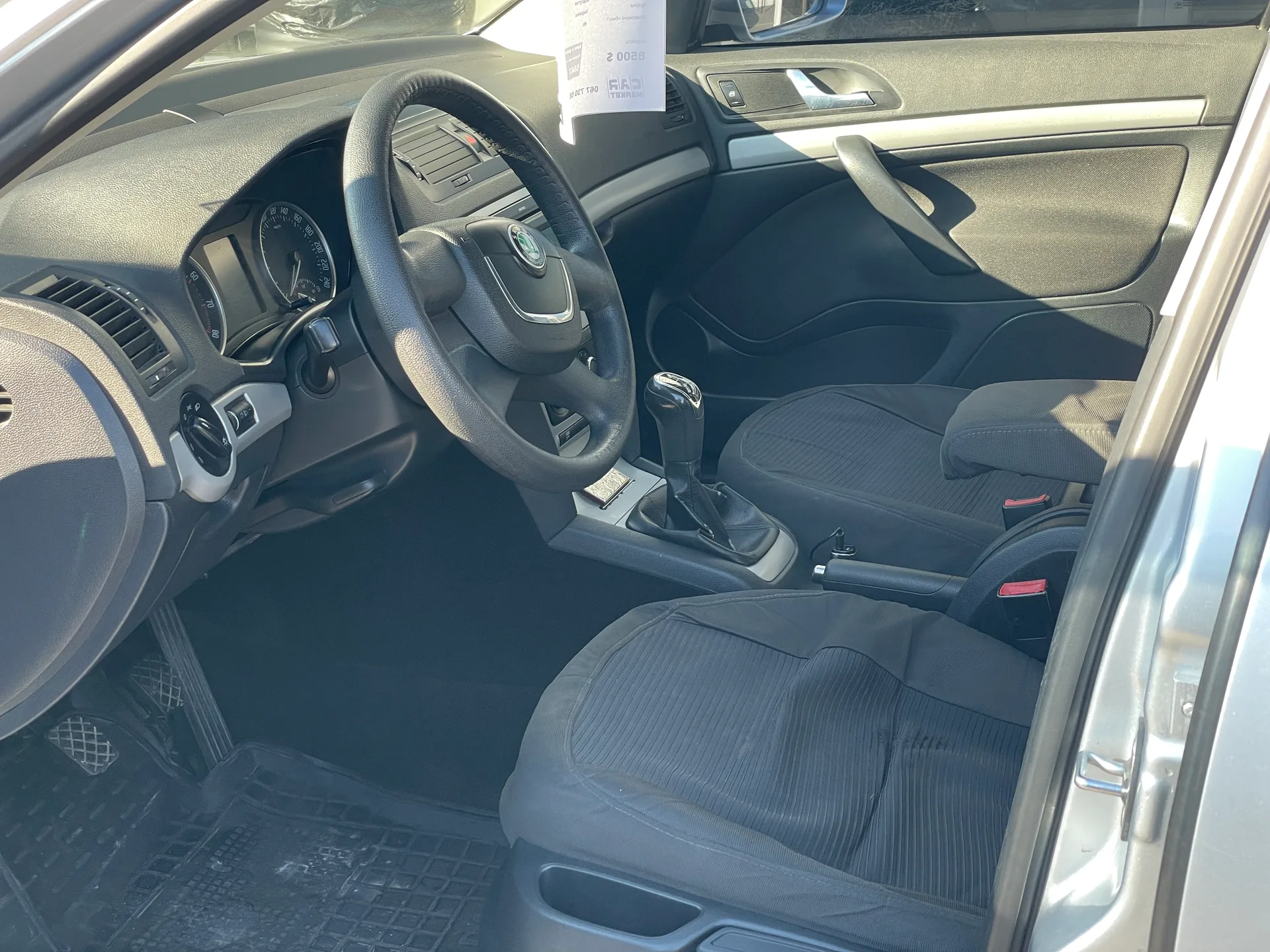 Skoda Octavia — фото 6