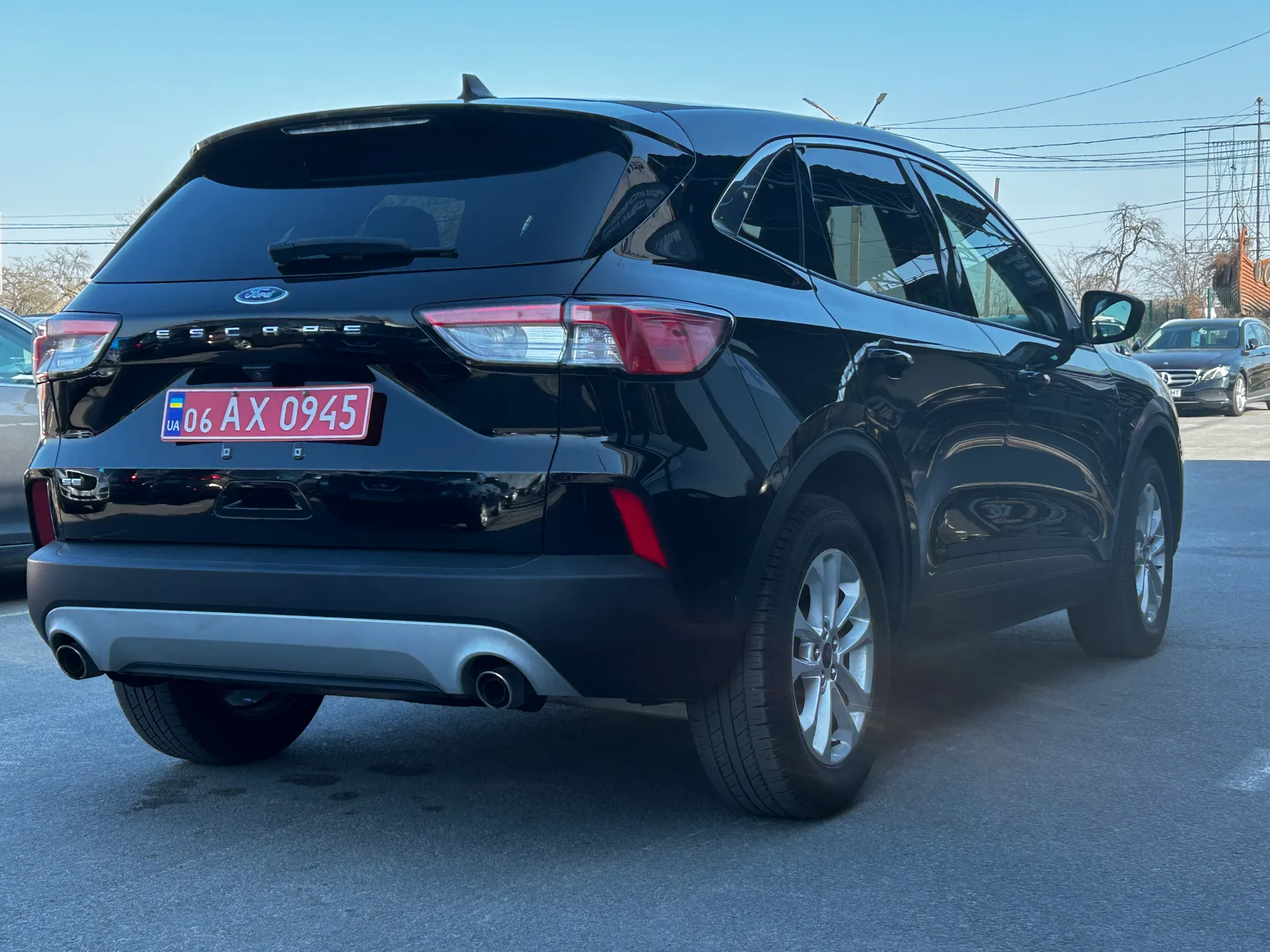 Ford Escape — фото 3