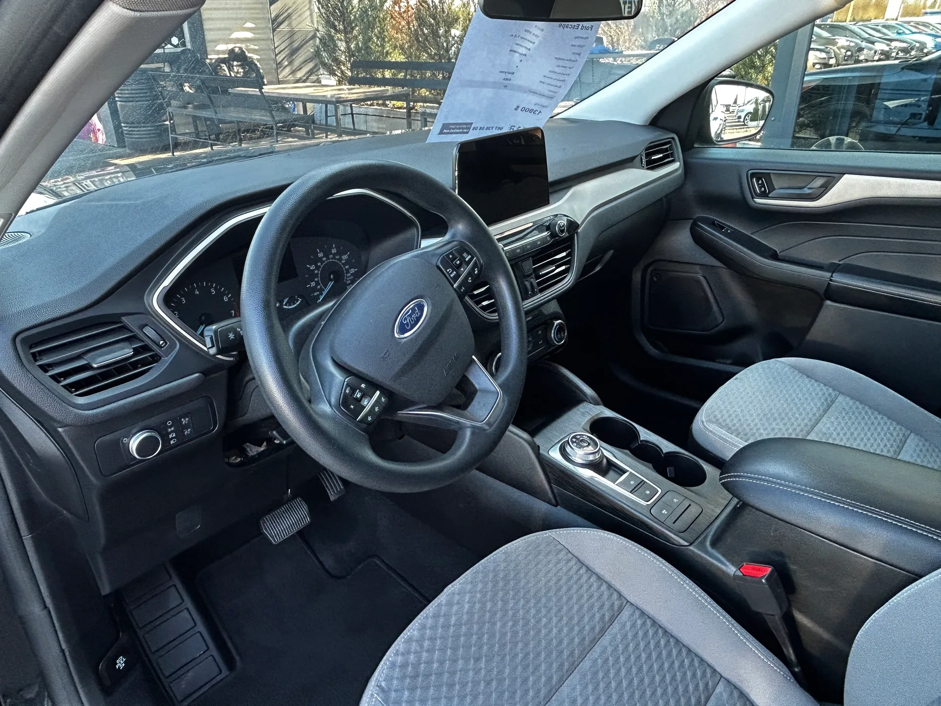 Ford Escape — фото 5