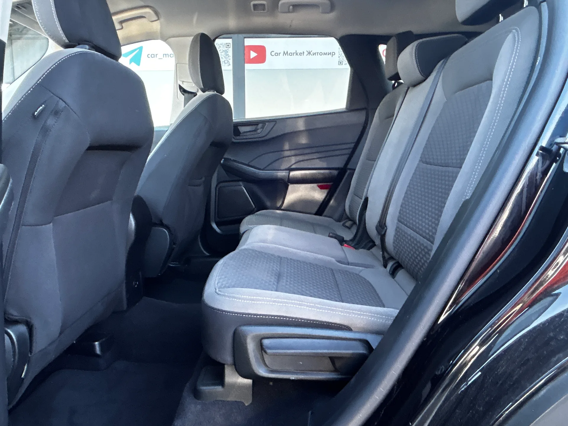 Ford Escape — фото 7