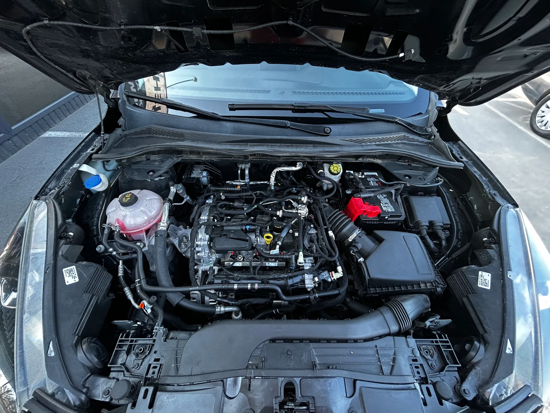 Ford Escape — фото 9