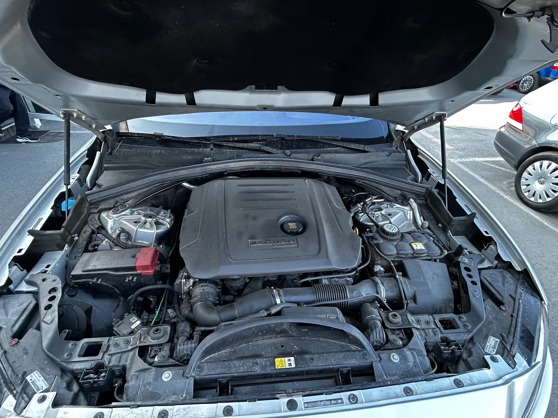 Jaguar F-Pace — фото 9