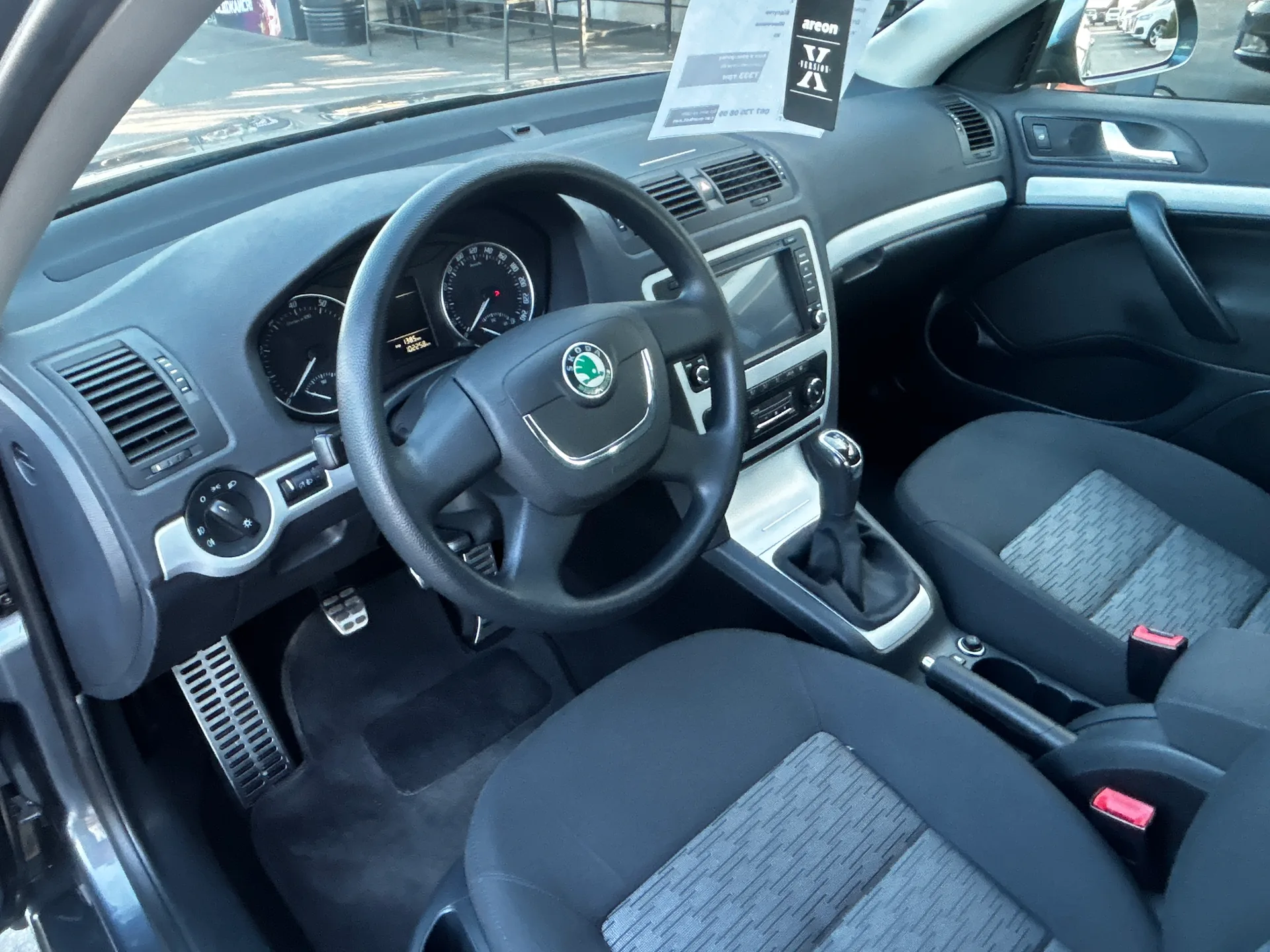 Skoda Octavia — фото 5