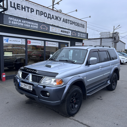 Mitsubishi Pajero Sport 2005