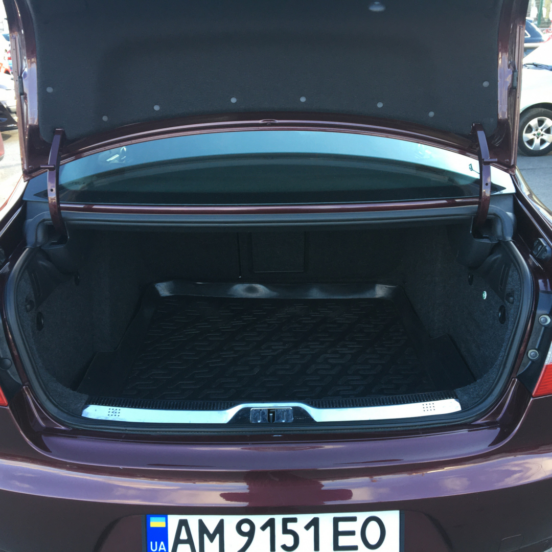 Skoda Superb 2012 Skoda Superb 2012