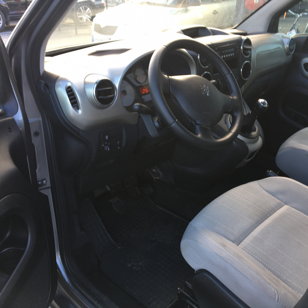 Peugeot Partner пасс. 2008 Peugeot Partner пасс. 2008