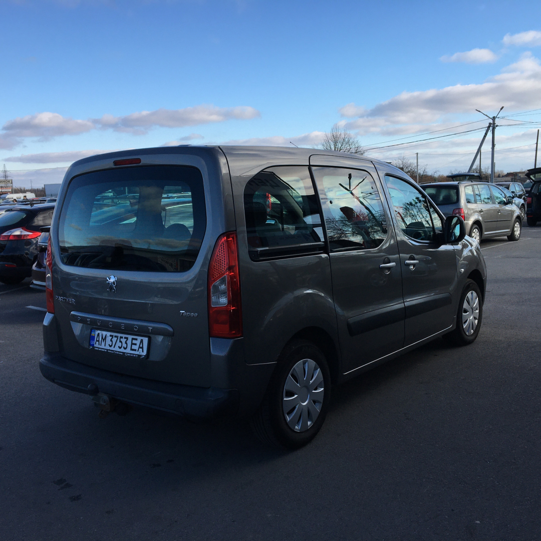 Peugeot Partner пасс. 2008 Peugeot Partner пасс. 2008