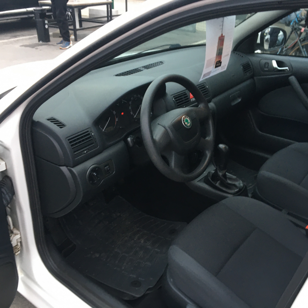 Skoda Octavia Tour 2010 Skoda Octavia Tour 2010