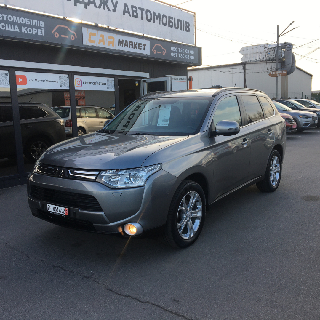 Mitsubishi Outlander XL 2013 Mitsubishi Outlander XL 2013