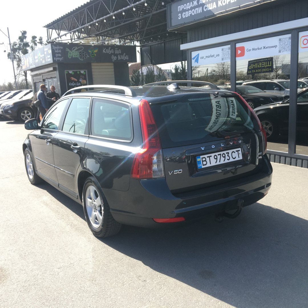 Volvo V50 2010 Volvo V50 2010