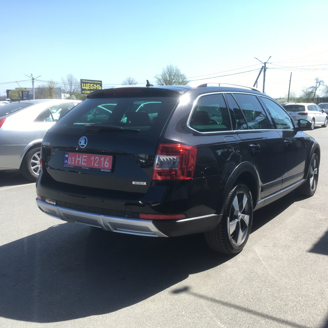 Skoda Octavia Scout 2015 Skoda Octavia Scout 2015
