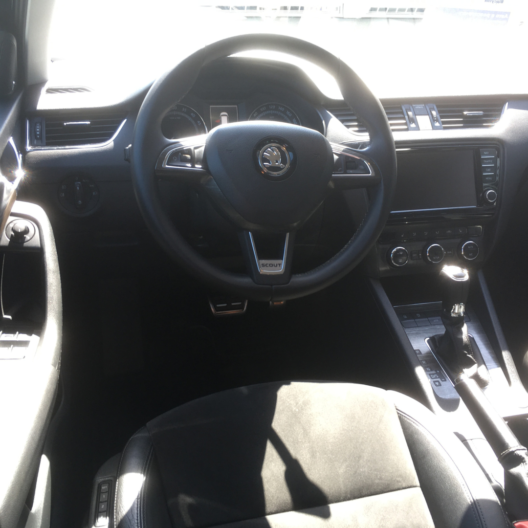 Skoda Octavia Scout 2015 Skoda Octavia Scout 2015