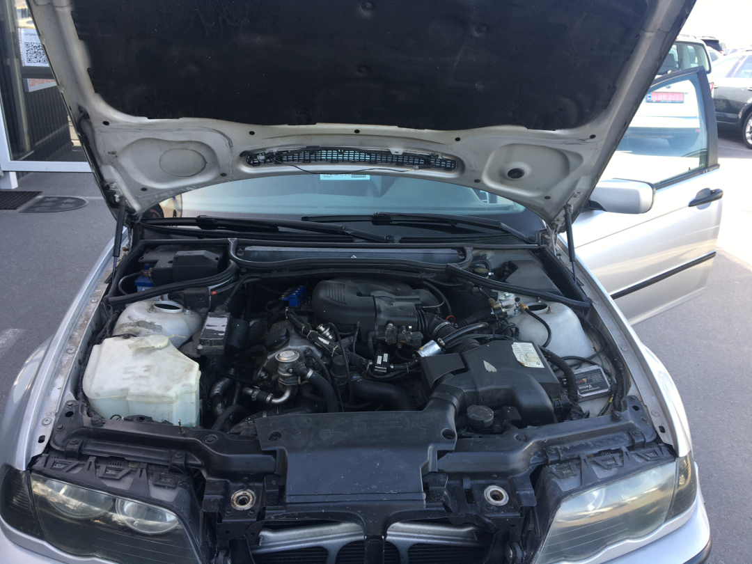 BMW 318 2000 BMW 318 2000