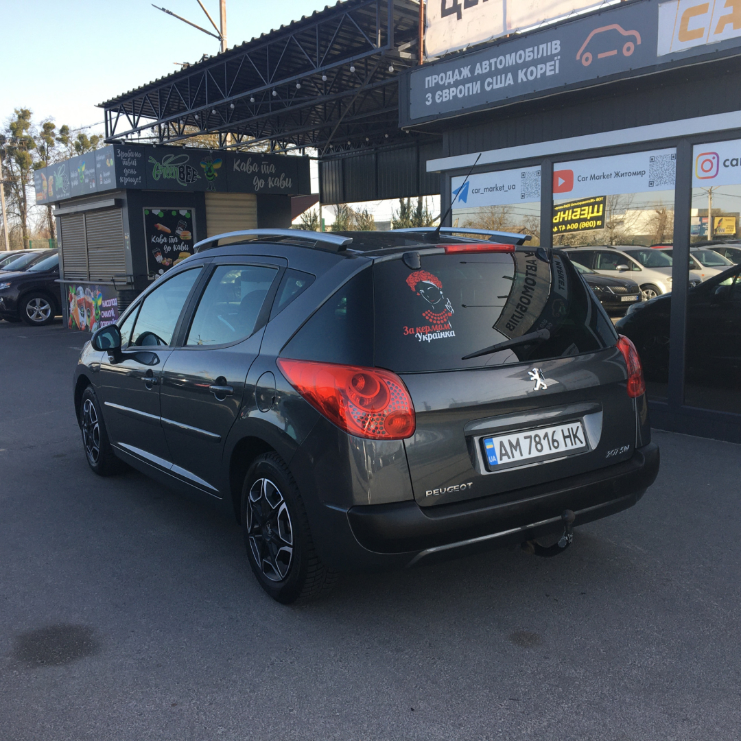 Peugeot 207 SW 2008 Peugeot 207 SW 2008