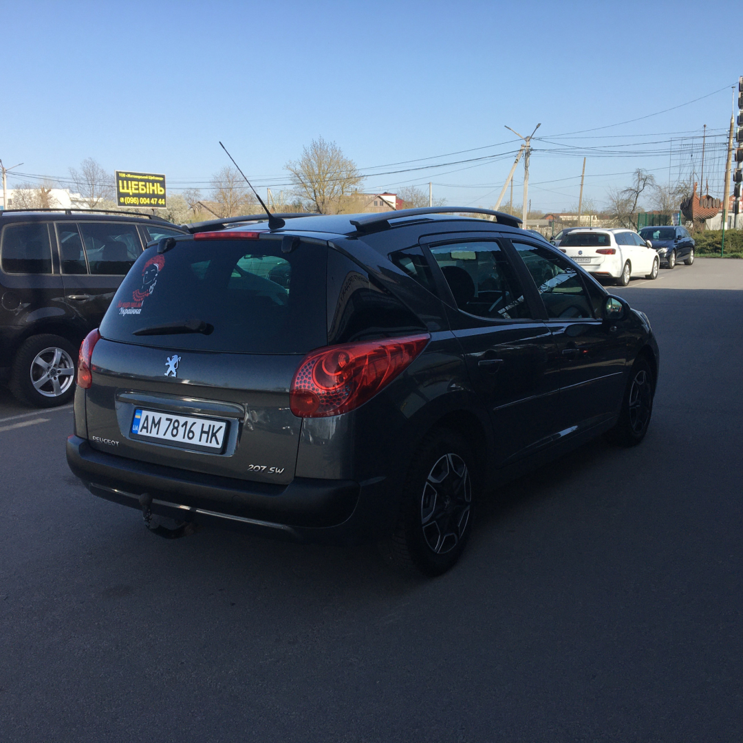 Peugeot 207 SW 2008 Peugeot 207 SW 2008