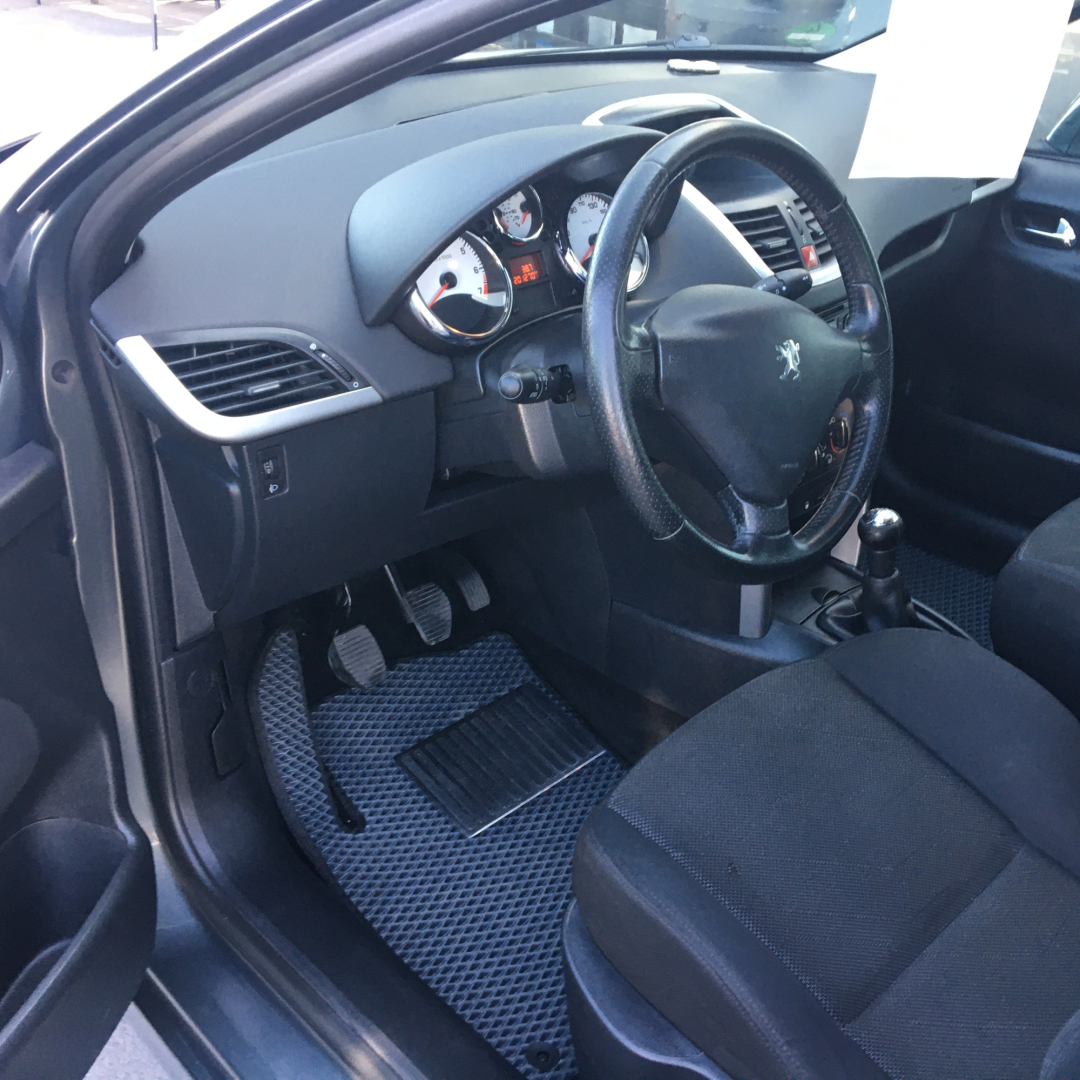 Peugeot 207 SW 2008 Peugeot 207 SW 2008