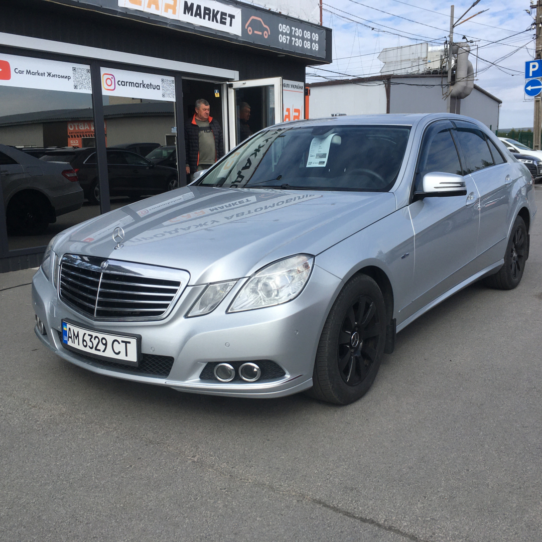 Mercedes-Benz E 220 2009 Mercedes-Benz E 220 2009