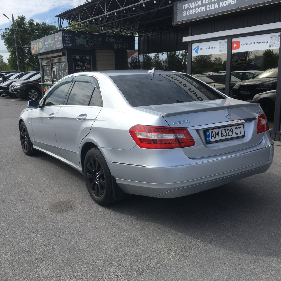 Mercedes-Benz E 220 2009 Mercedes-Benz E 220 2009
