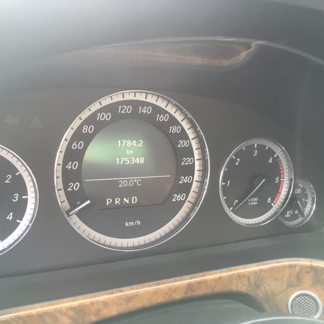 Mercedes-Benz E 220 2009 Mercedes-Benz E 220 2009