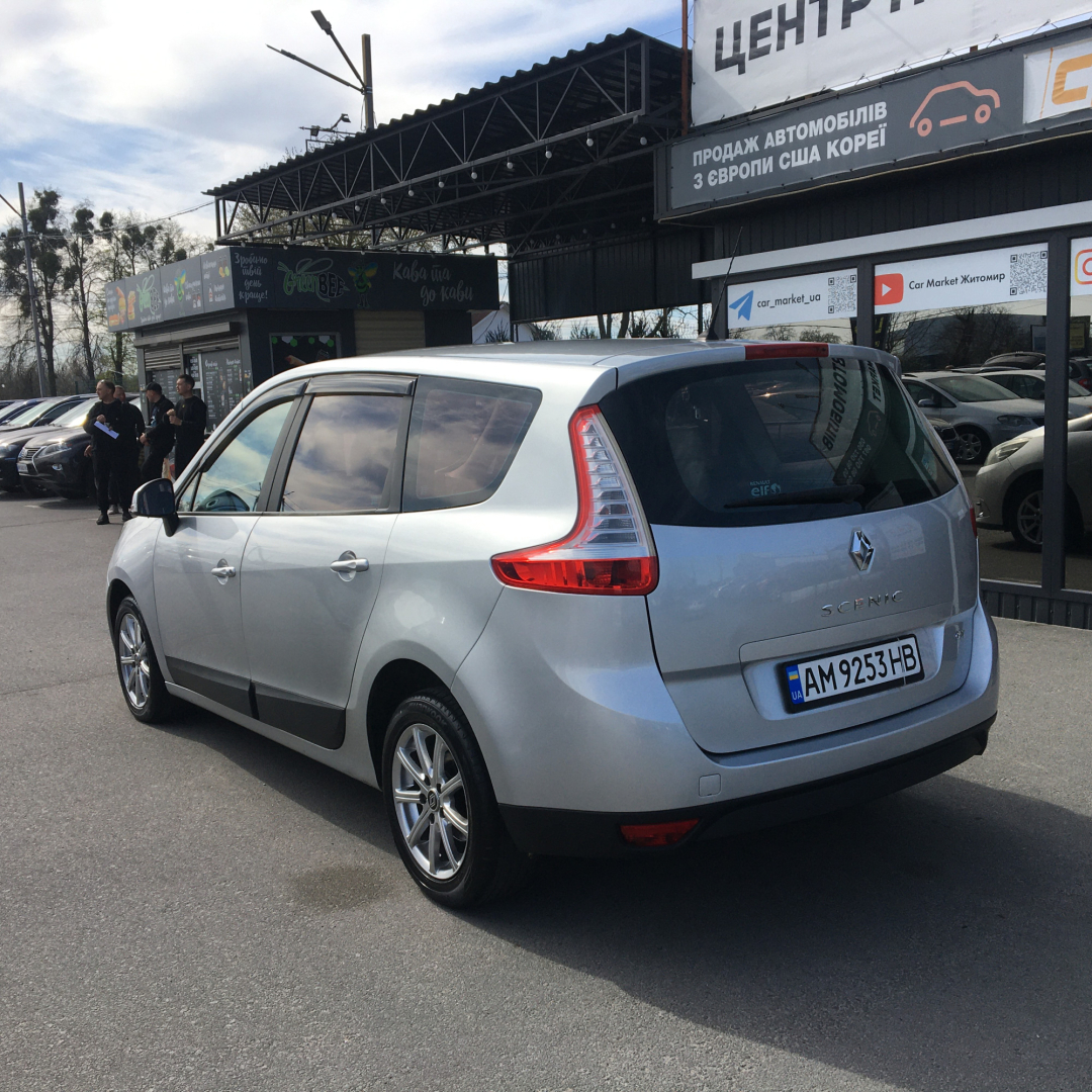 Renault Grand Scenic 2012 Renault Grand Scenic 2012