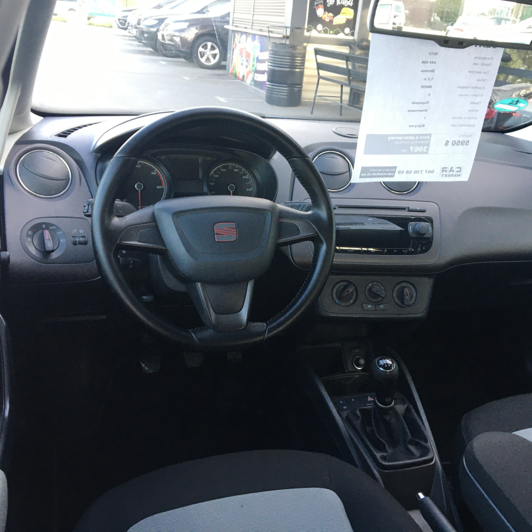 SEAT Ibiza 2012 SEAT Ibiza 2012