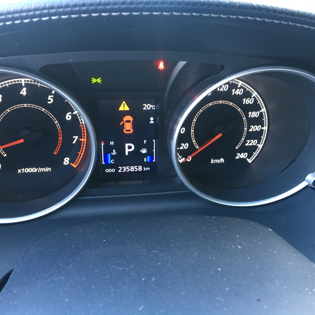 Mitsubishi Outlander XL 2010 Mitsubishi Outlander XL 2010