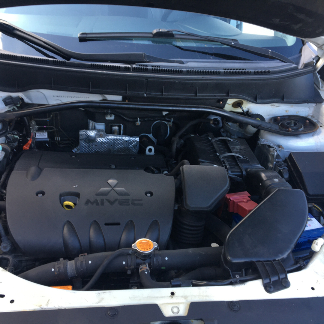 Mitsubishi Outlander XL 2010 Mitsubishi Outlander XL 2010