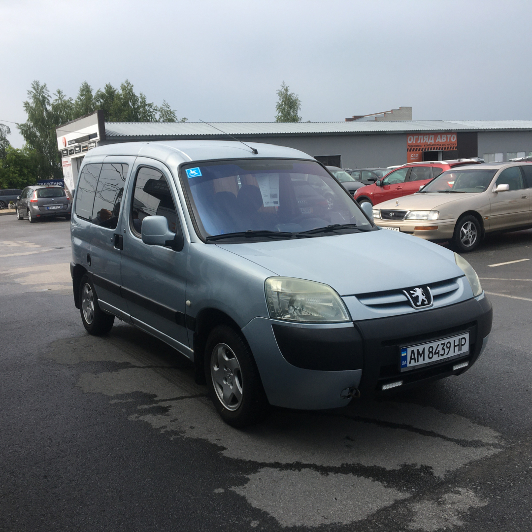 Peugeot Partner пасс. 2004 Peugeot Partner пасс. 2004