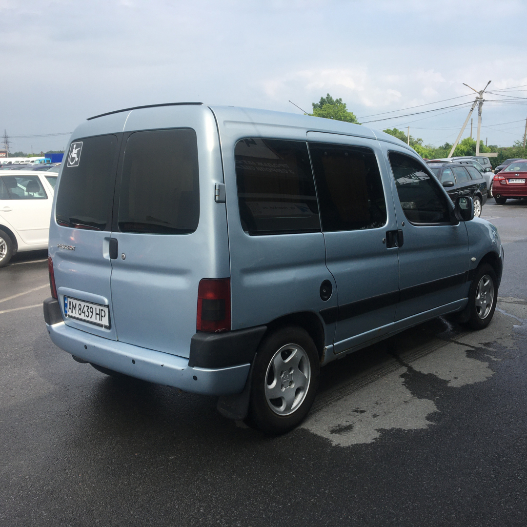 Peugeot Partner пасс. 2004 Peugeot Partner пасс. 2004