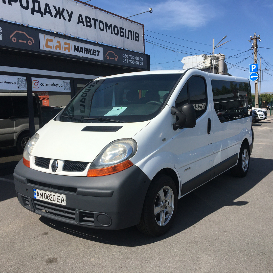 Renault Trafic пасс. 2006 Renault Trafic пасс. 2006