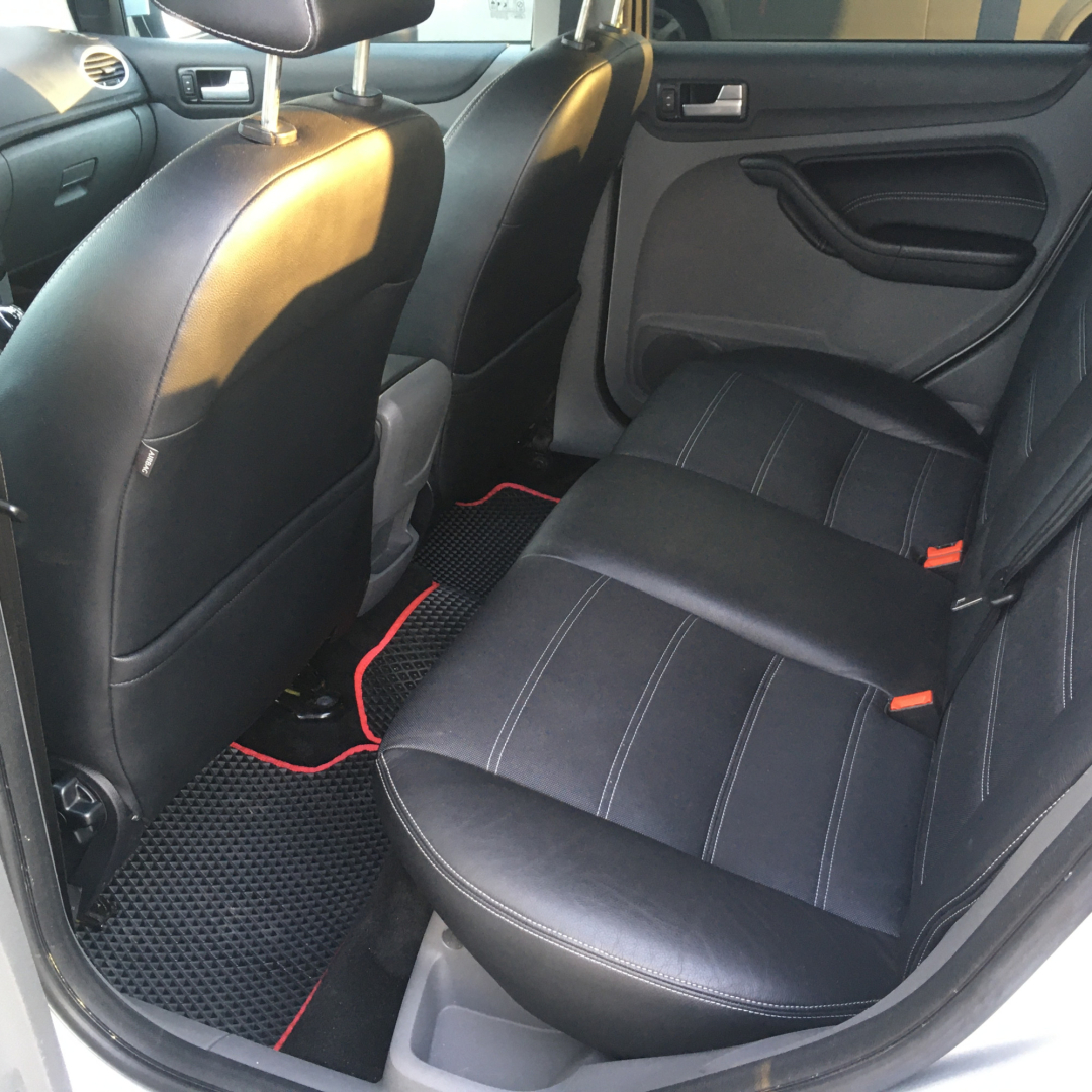 Ford Focus 2010 Ford Focus 2010