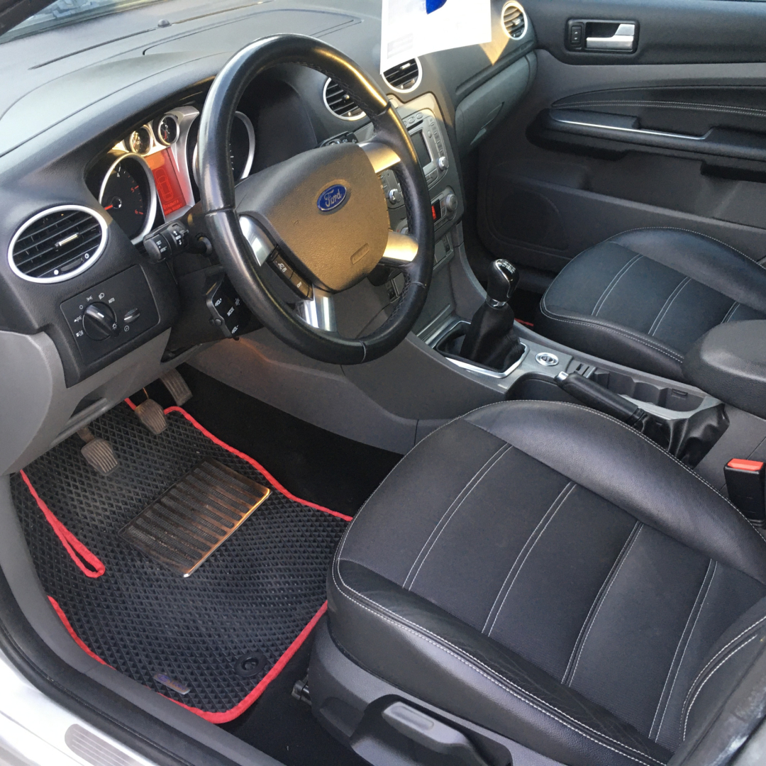 Ford Focus 2010 Ford Focus 2010