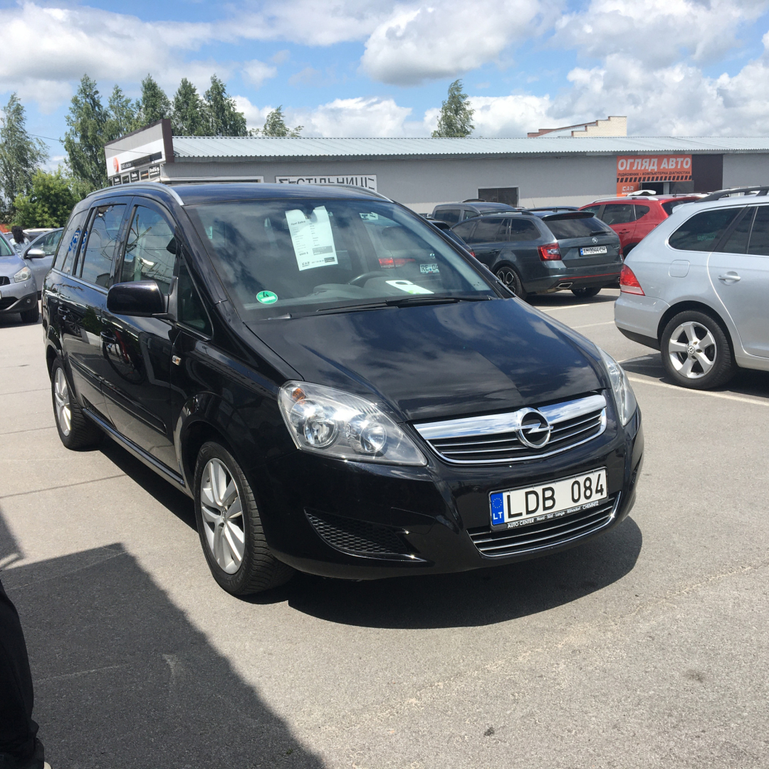 Opel Zafira 2010 Opel Zafira 2010