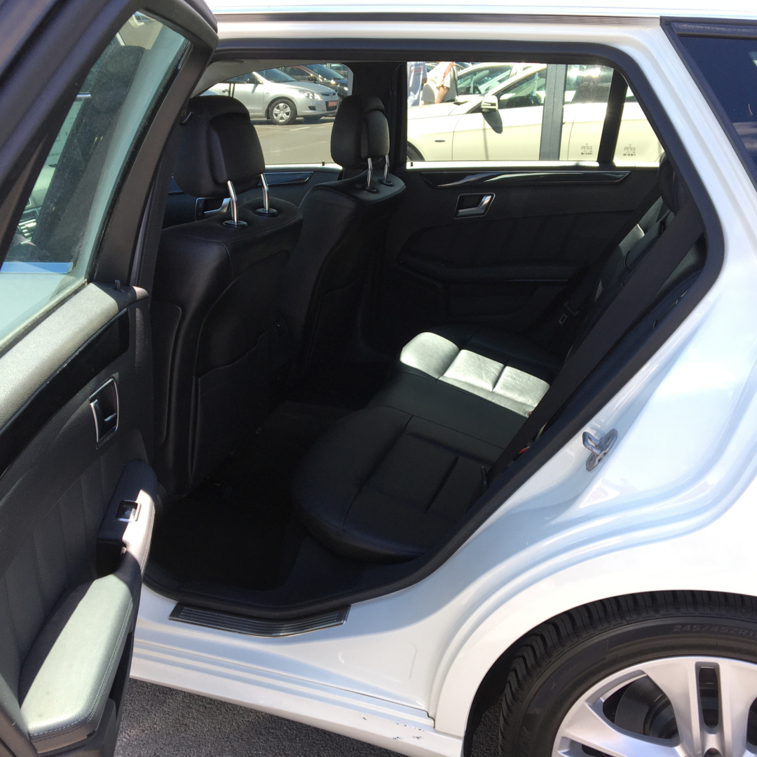 Mercedes-Benz E 250 2011 Mercedes-Benz E 250 2011