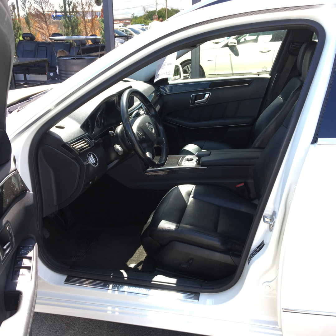 Mercedes-Benz E 250 2011 Mercedes-Benz E 250 2011