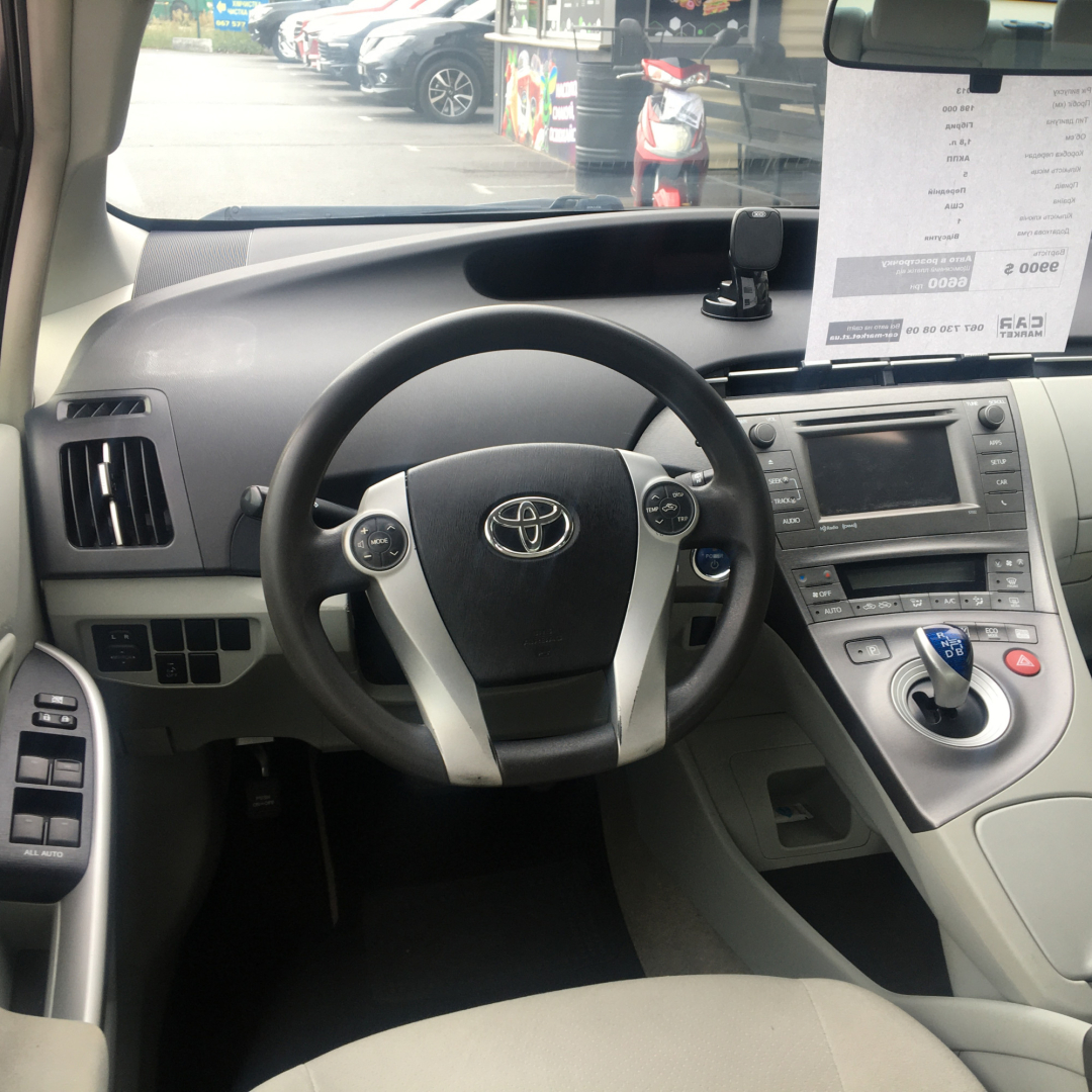 Toyota Prius 2013 Toyota Prius 2013