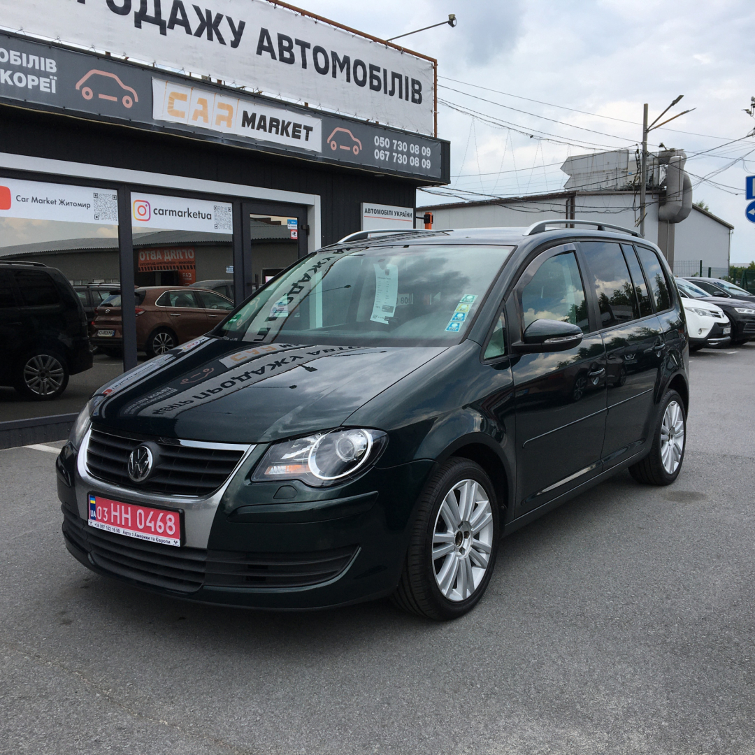 Volkswagen Touran 2010 Volkswagen Touran 2010