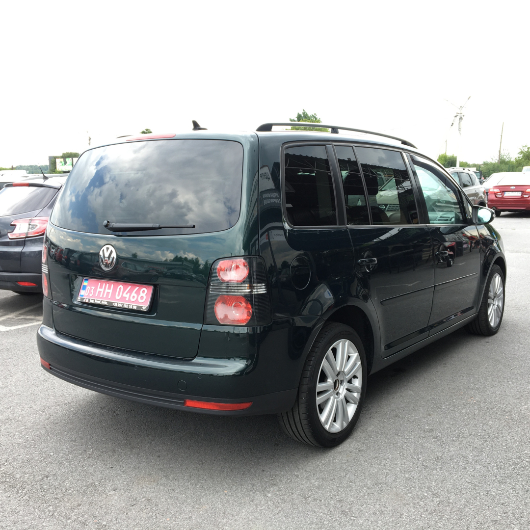 Volkswagen Touran 2010 Volkswagen Touran 2010