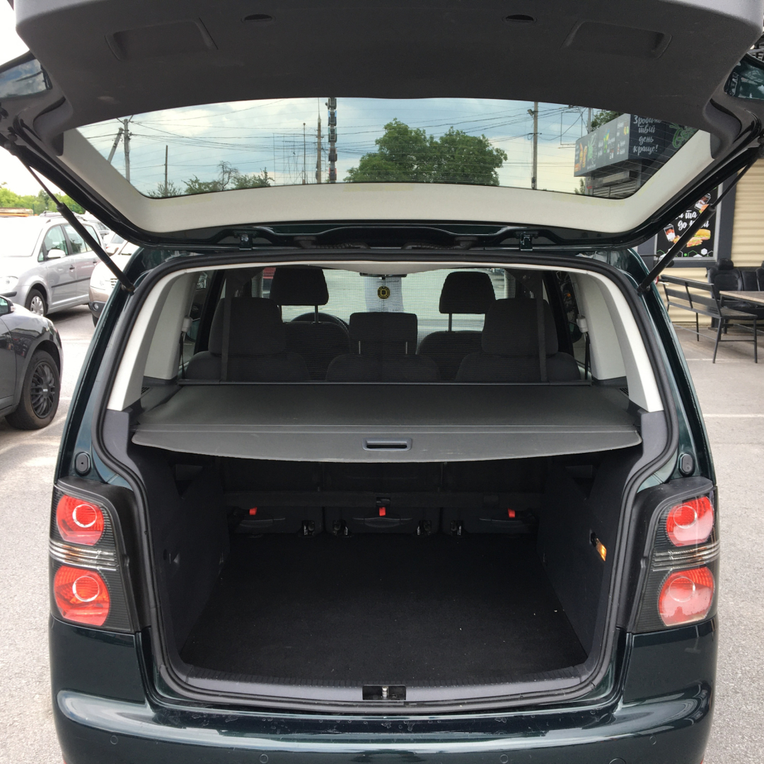 Volkswagen Touran 2010 Volkswagen Touran 2010